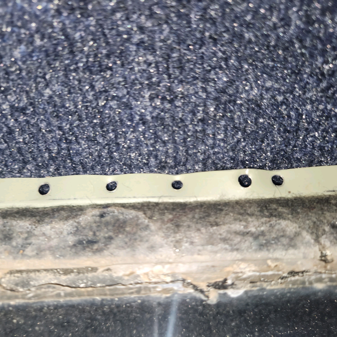 Used aircraft parts for sale, 0713334-2 Cessna 182G Windshield (0.26" Thick)