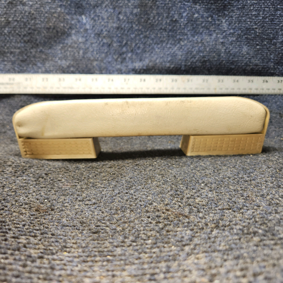 Used aircraft parts for sale, 1414082-14 Cessna 172F Arm Rest