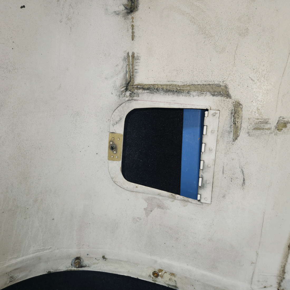 Used aircraft parts for sale, 169-910056-195 Beechcraft A24R Upper Cowling Assembly