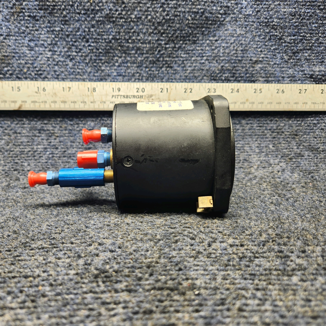 Used aircraft parts for sale, 6080-8543 United Instruments Beechcraft A24R Manifold / Fuel Pressure Indicator
