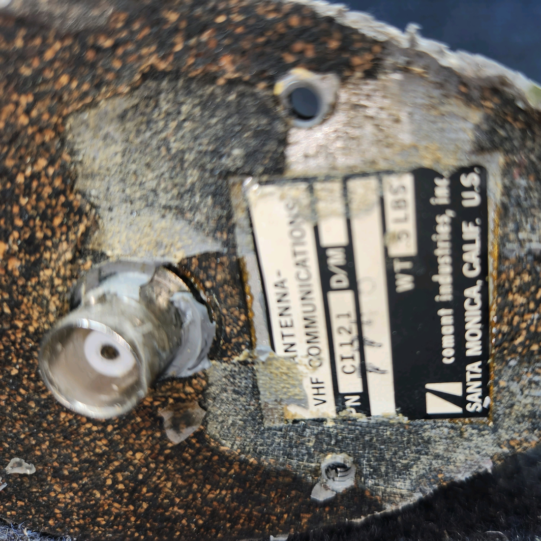 Used aircraft parts for sale, CI-121 Comant Industries Inc Cessna 172 VHF Communication Antenna
