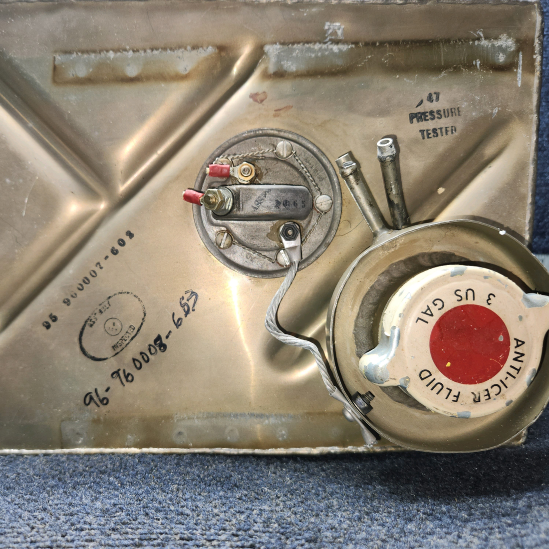 Used aircraft parts for sale, 96‑960008‑653 BEECHCRAFT 95-55B Anti-Ice Alcohol Tank Assembly