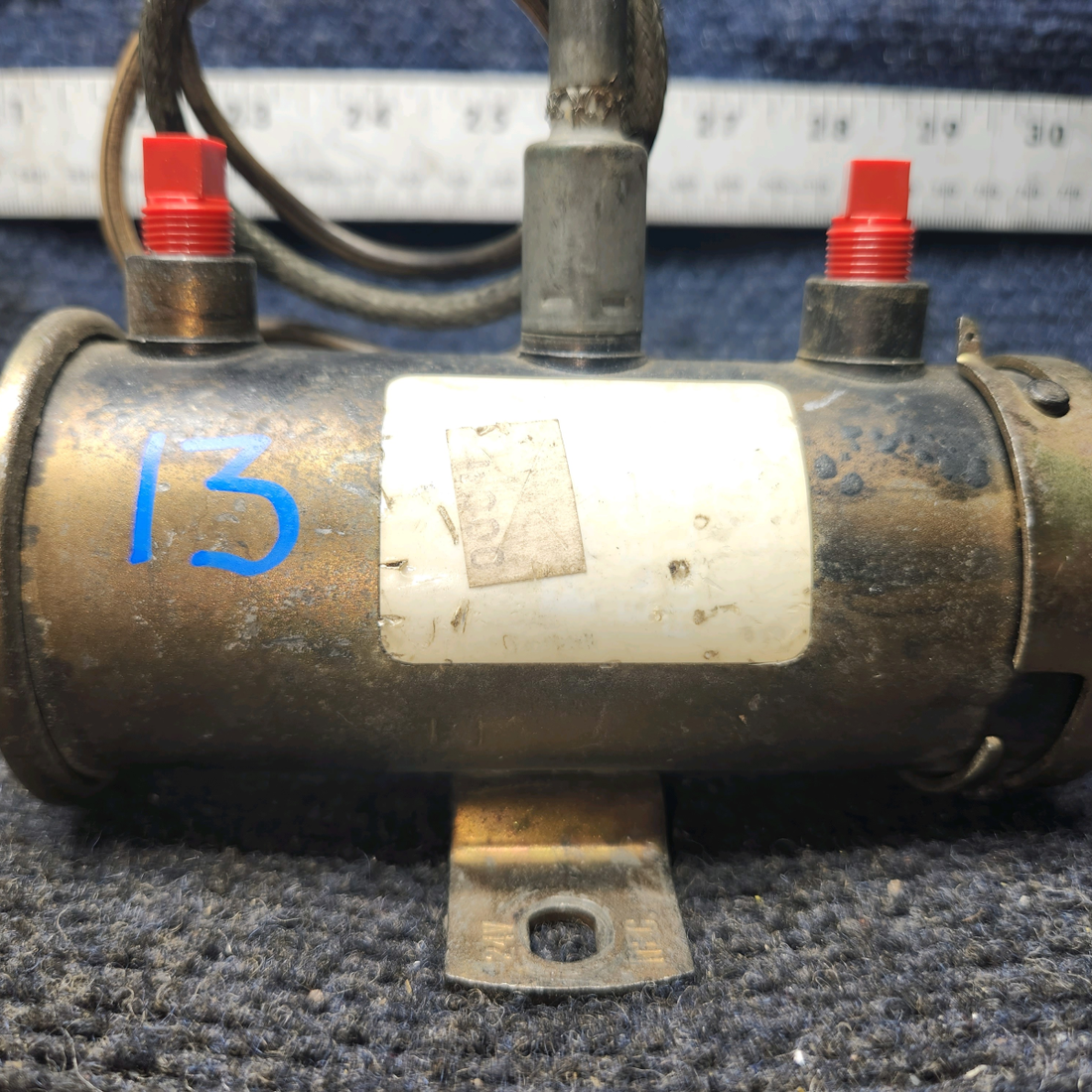 Used aircraft parts for sale, 476-411 Bendix Electronic Fuel Pump 24 V