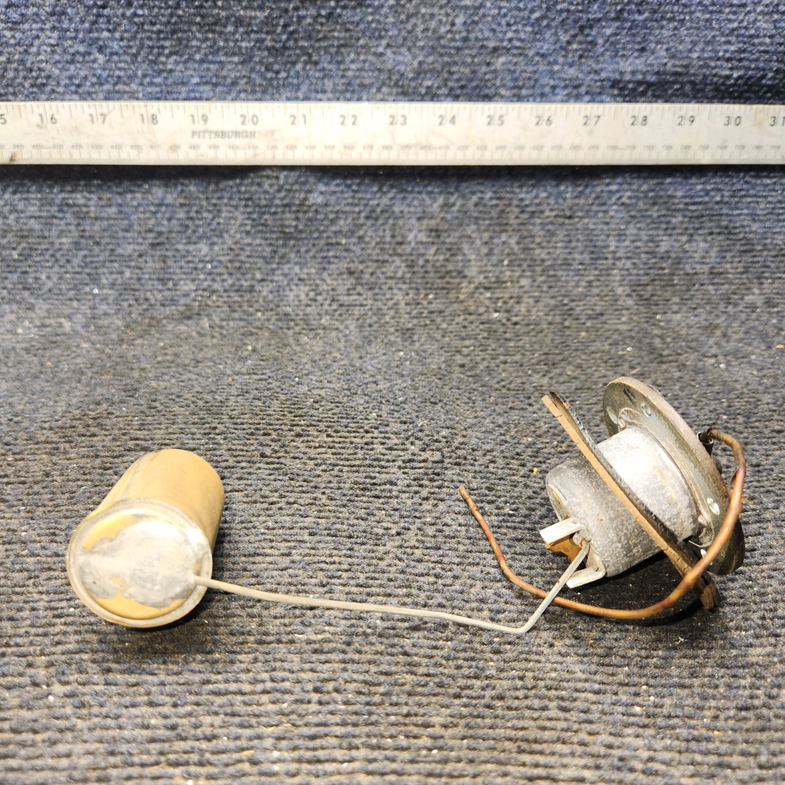 Used aircraft parts for sale, 0523557-1 Cessna 172E Fuel Level Transmitter