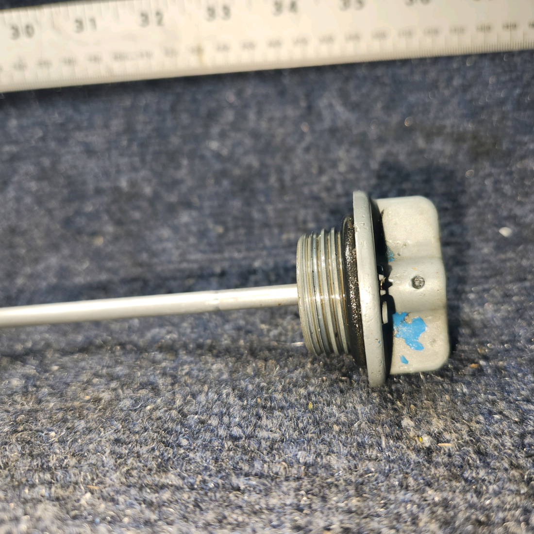 Used aircraft parts for sale, LW-14758 Lycoming Piper PA28-140 Dipstick - 8QT