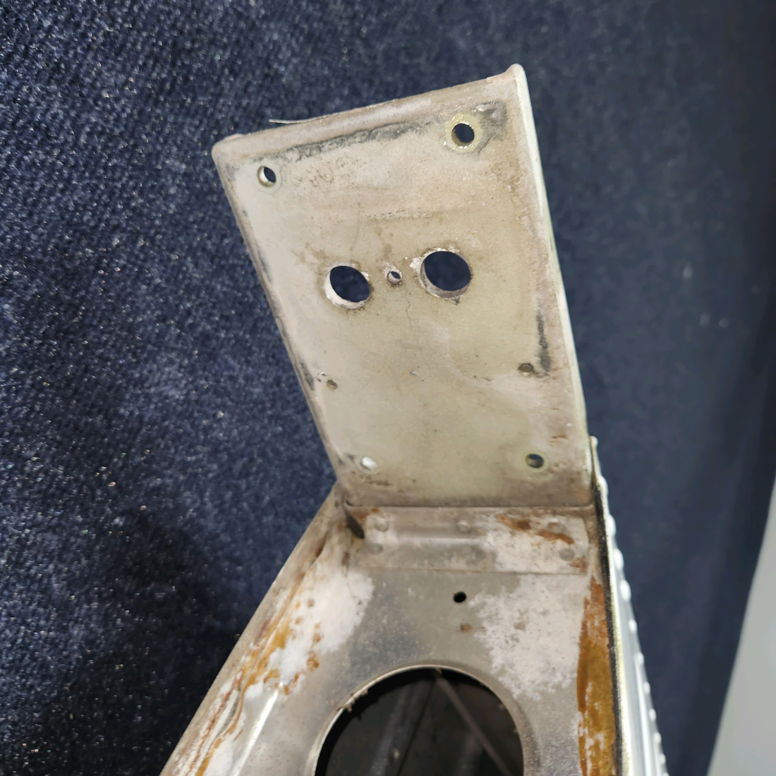 Used aircraft parts for sale, 63500-000 Piper PA-28-140 Vertical Fin Assembly