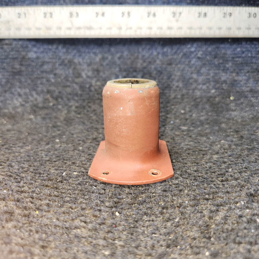 Used aircraft parts for sale, 0513311-2 Cessna 172F Control Tube Support RH