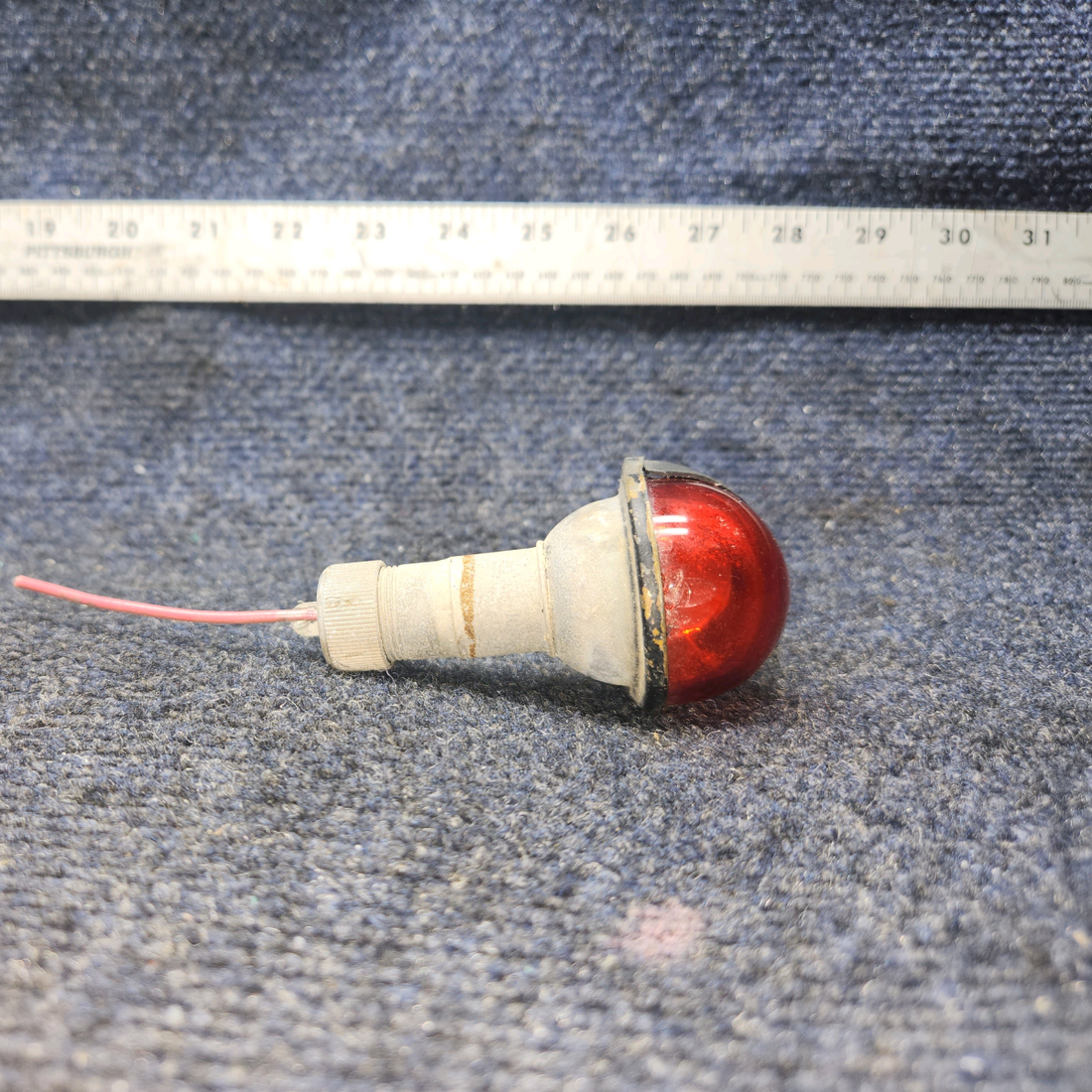 Used aircraft parts for sale, 30-0009-35 American Gruman A1A CRIMES WING POS LIGHT 12 VOLTS