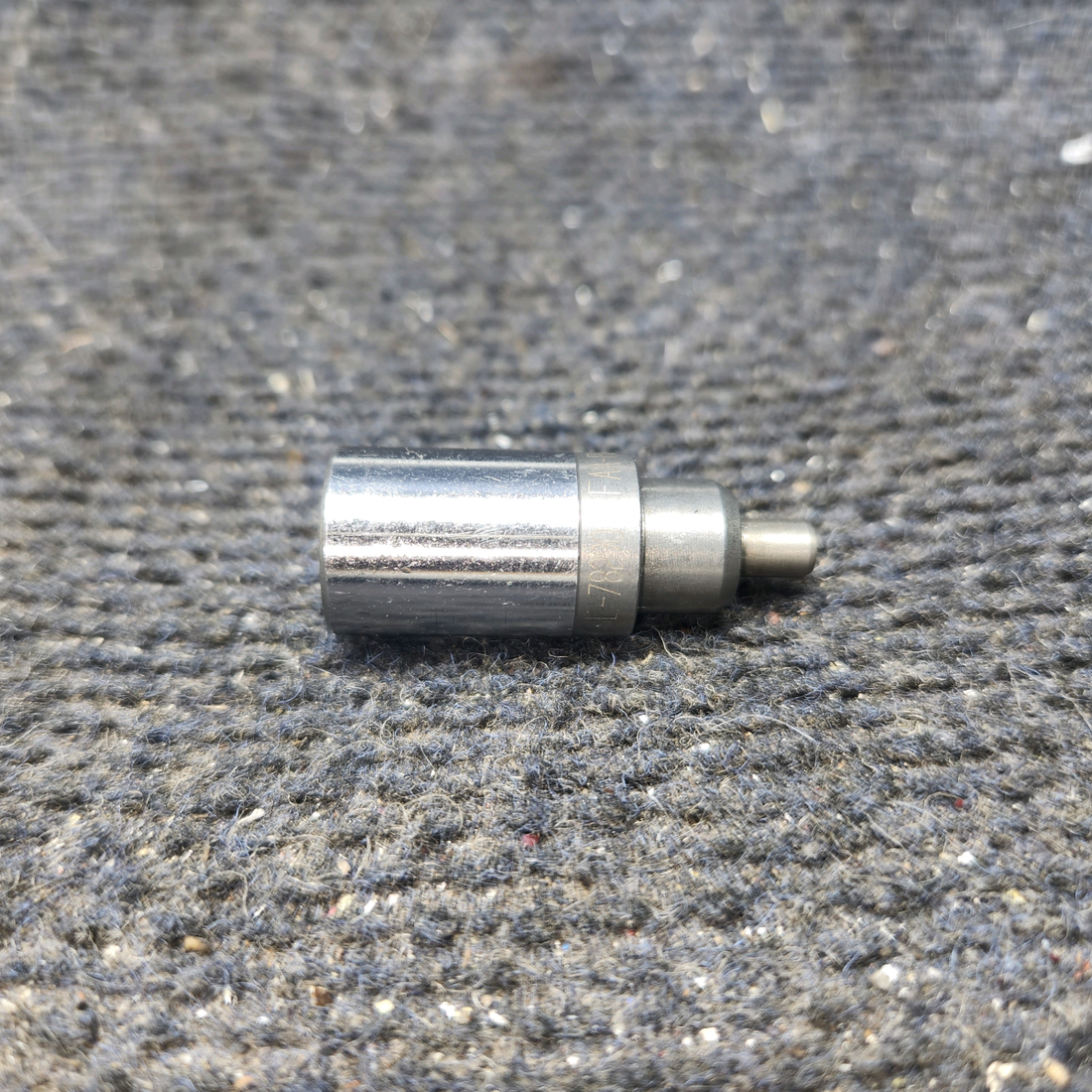 Used aircraft parts for sale, 78290, 15B21319 Lycoming Piper PA-28-140 Hydraulic Plunger & Socket