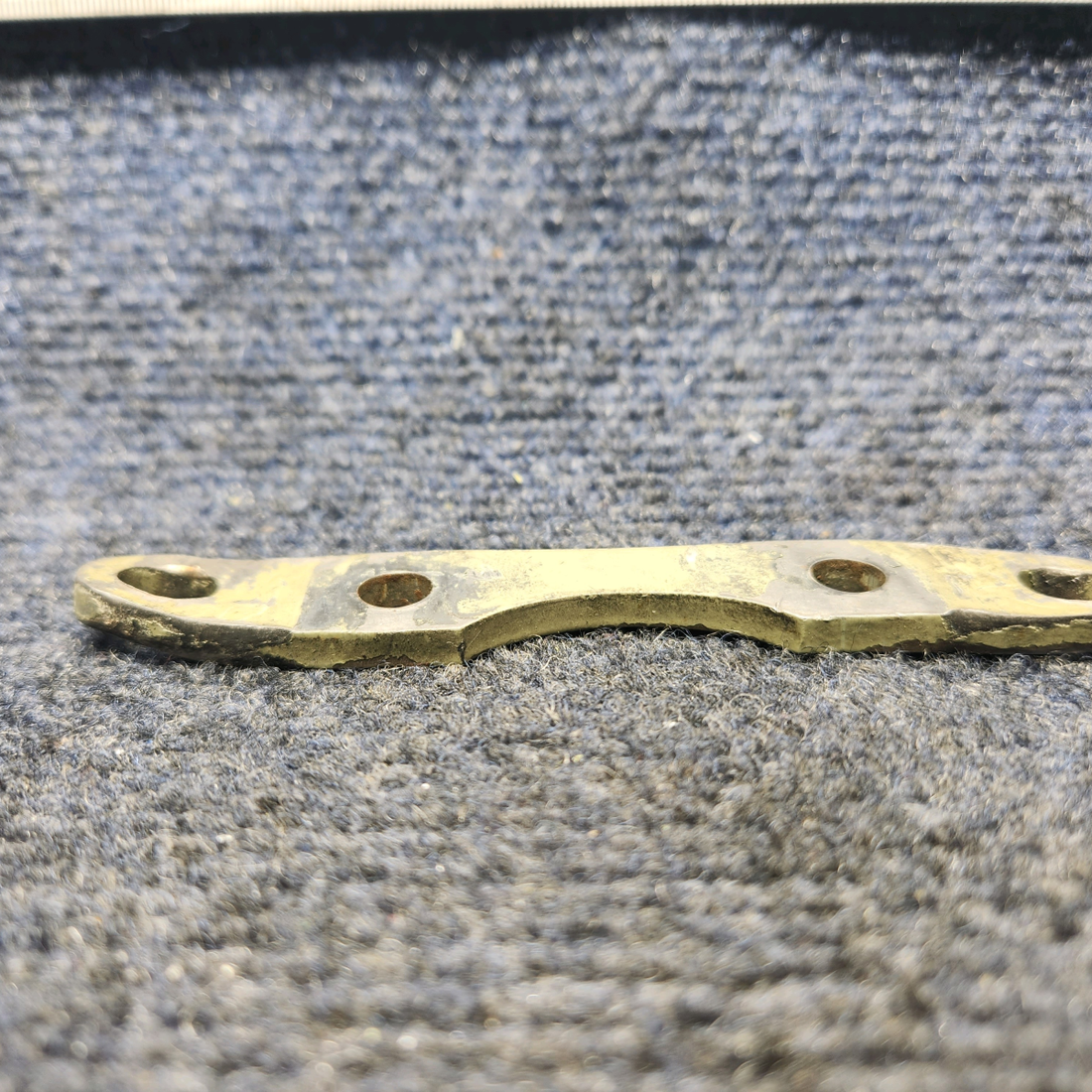 Used aircraft parts for sale, 65276-002 PIPER PA28-161 Warrior III LINK  TOW BAR