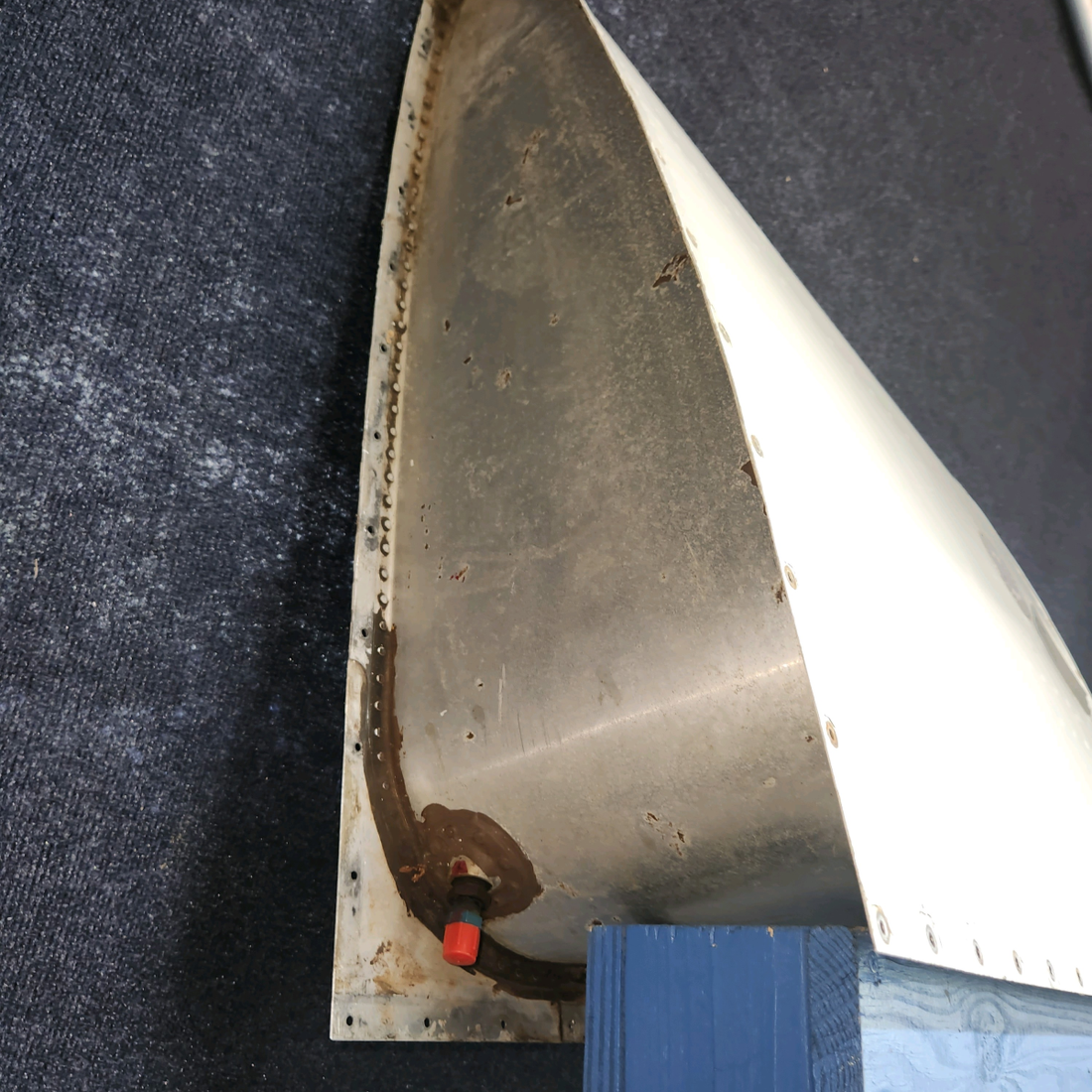 Used aircraft parts for sale, 63998-017 Piper PA28-140 Wing Fuel Tank Assy RH
