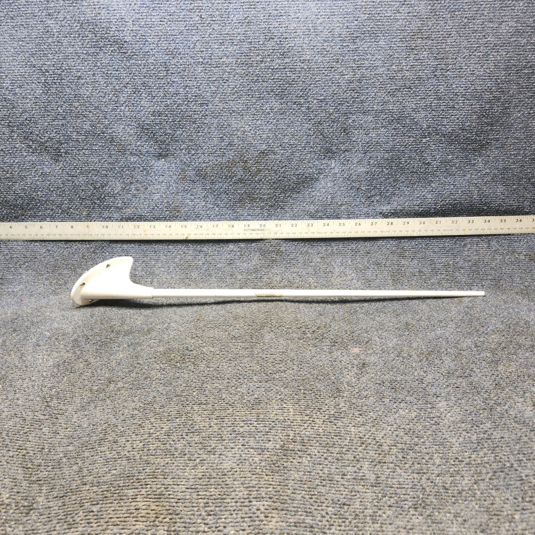 Used aircraft parts for sale, C598501-0104 Cessna PIPER PA-24-250 VHF Communications Antenna