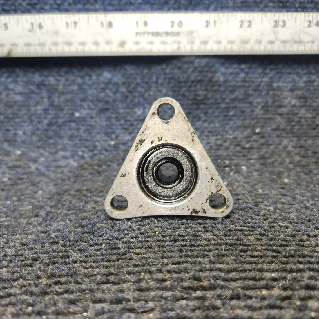 Used aircraft parts for sale, 641531 Continental O-300-D Cessna 172F Tachometer Drive Adapter Assy