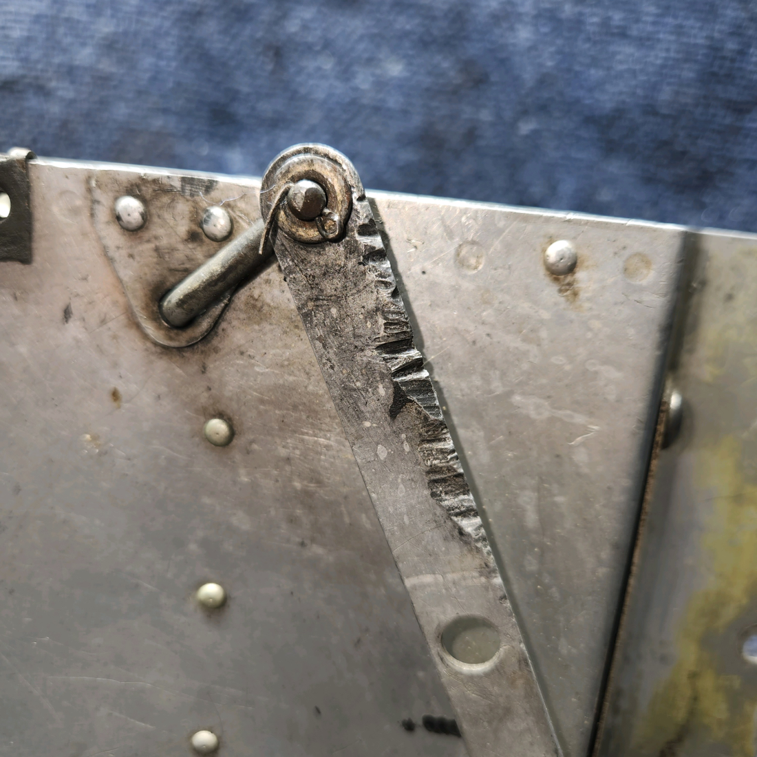 Used aircraft parts for sale, 35-550026 BEECHCRAFT F35 Valve Heat Control Assy