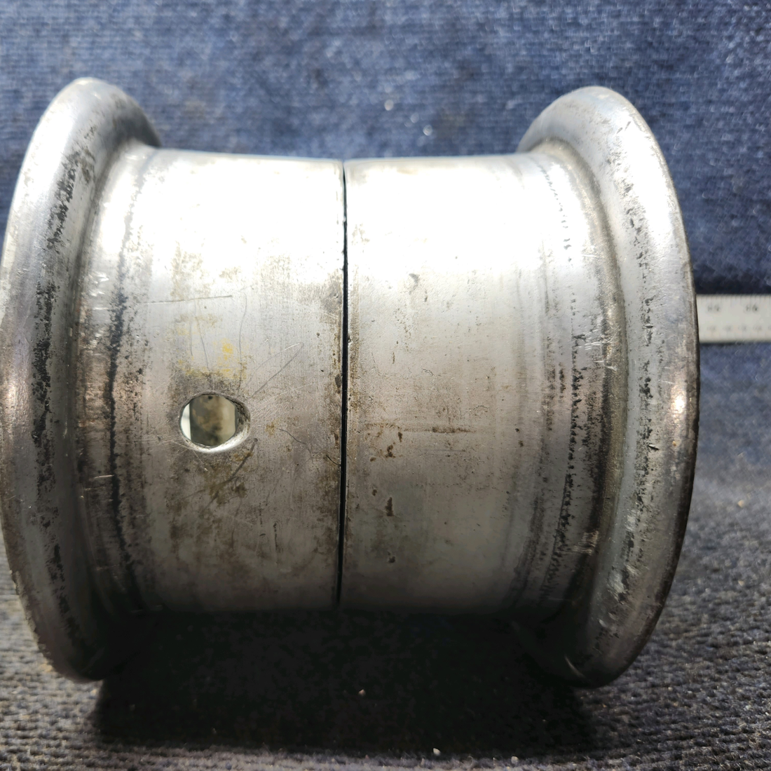 Used aircraft parts for sale, 27-100D Beechcraft 35-33 6.00-6 Main Wheel Assembly Type III