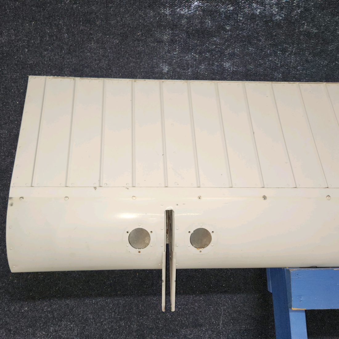 Used aircraft parts for sale, 0523901-38 cessna 172N Flap Assembly – RH