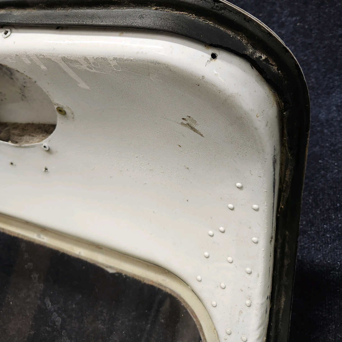 Used aircraft parts for sale, 79545-004 Piper PA32RT-300 CABIN DOOR STRUCTURE RH