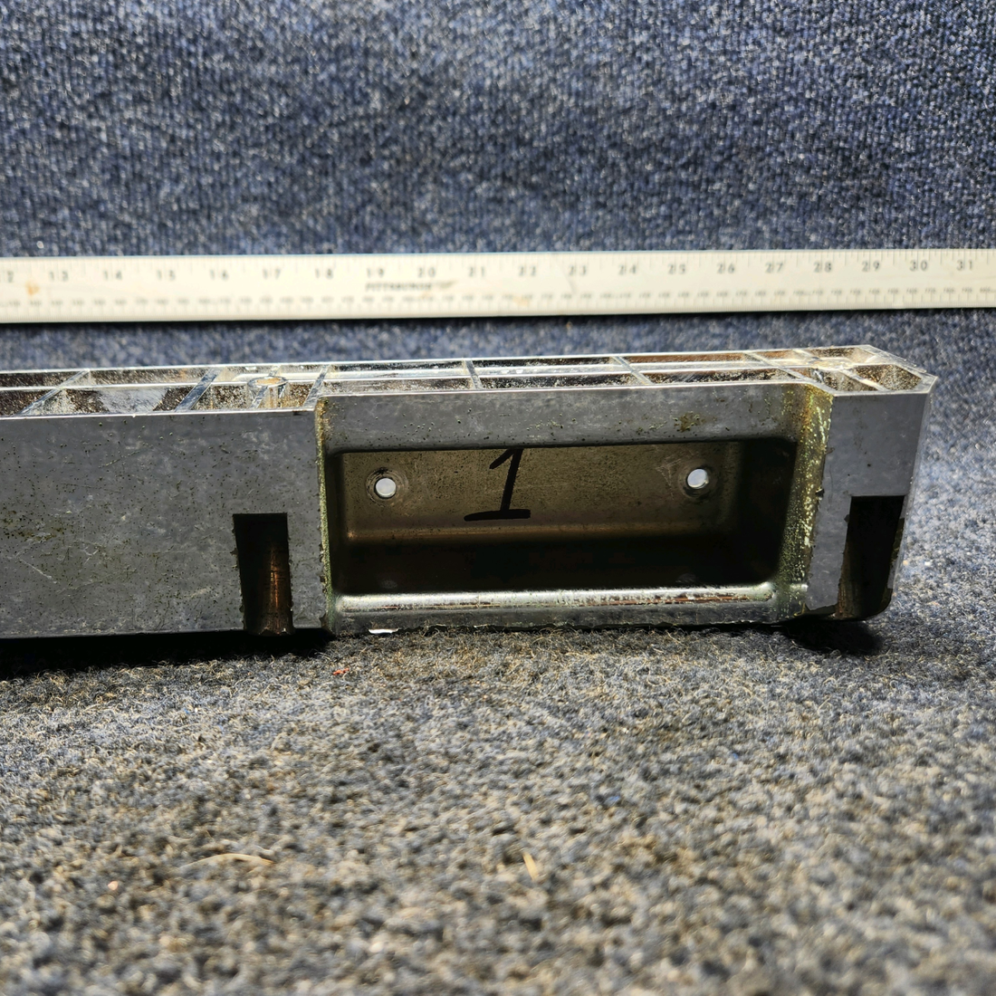 Used aircraft parts for sale, 66710-016 Piper PA32RT-300 CABIN ARMREST LH W ASHTRAY