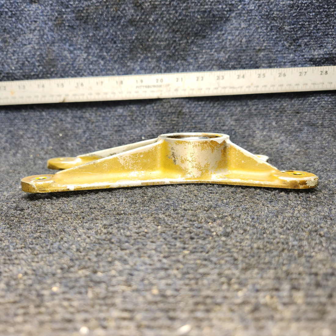 Used aircraft parts for sale, 20393-000 PIPER PA-24-250 Trunnion Fitting LH Aft