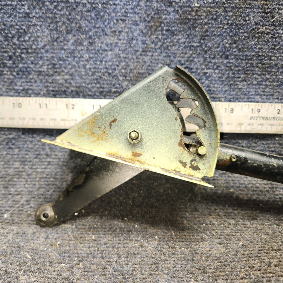 Used aircraft parts for sale, 62706-006, 63782-004 piper PA-28-181 Flap Control Lever Assembly