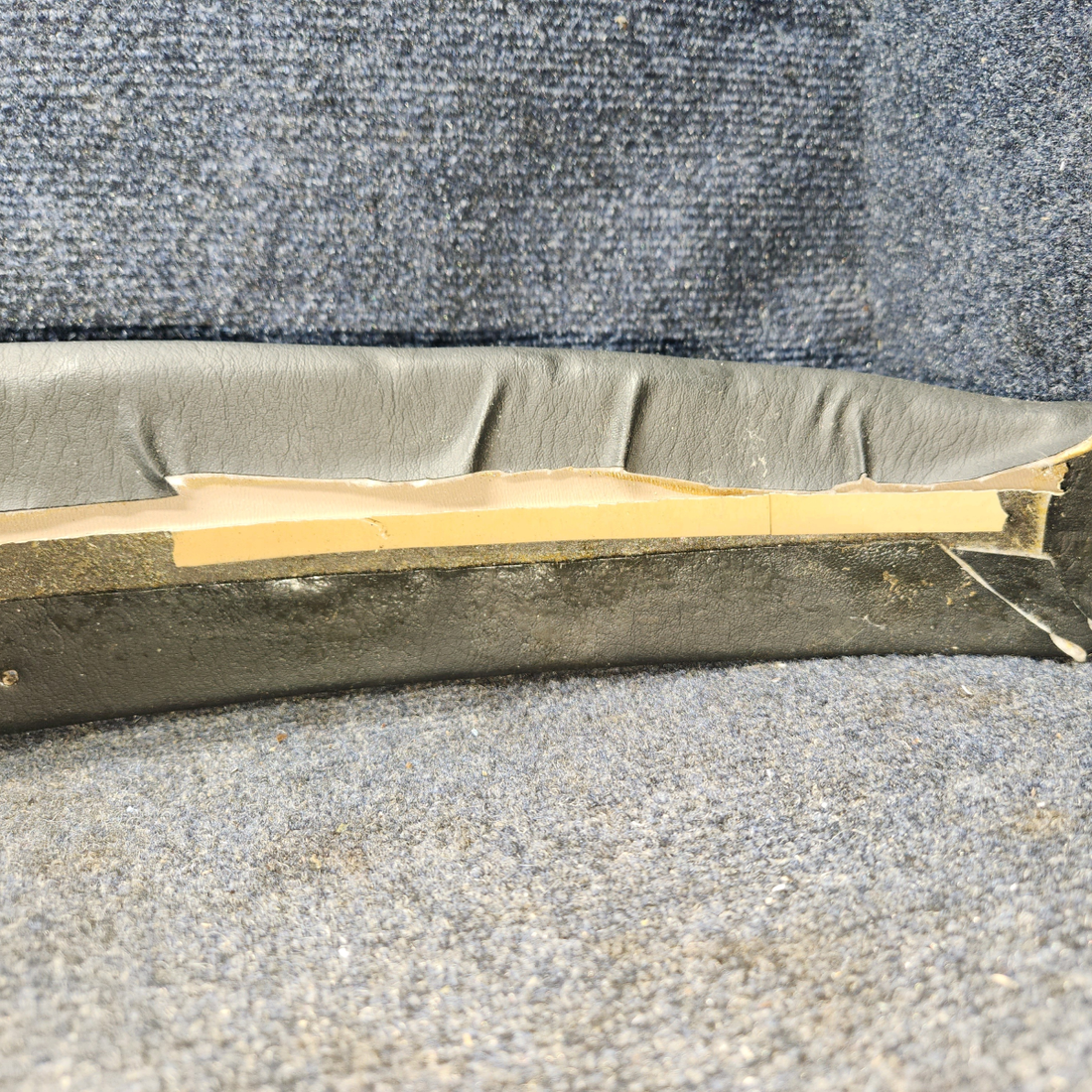 Used aircraft parts for sale, 0700667-1 Cessna 182G Tiara Assembly