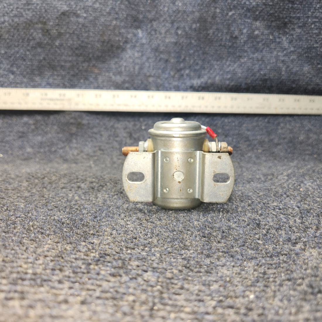 Used aircraft parts for sale, P52-0035-1 BEECHCRAFT 95-55B Contactor Battery - 28 Volts