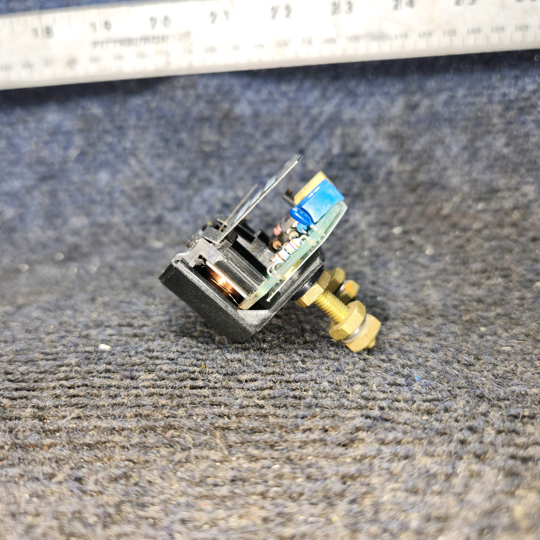 Used aircraft parts for sale, 9-90263 Rochester Piper Fuel Gauge 12V