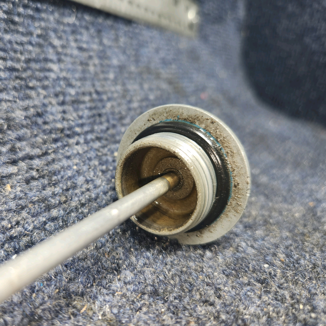 Used aircraft parts for sale, LW-14758 Lycoming Piper PA28-140 Dipstick - 8QT