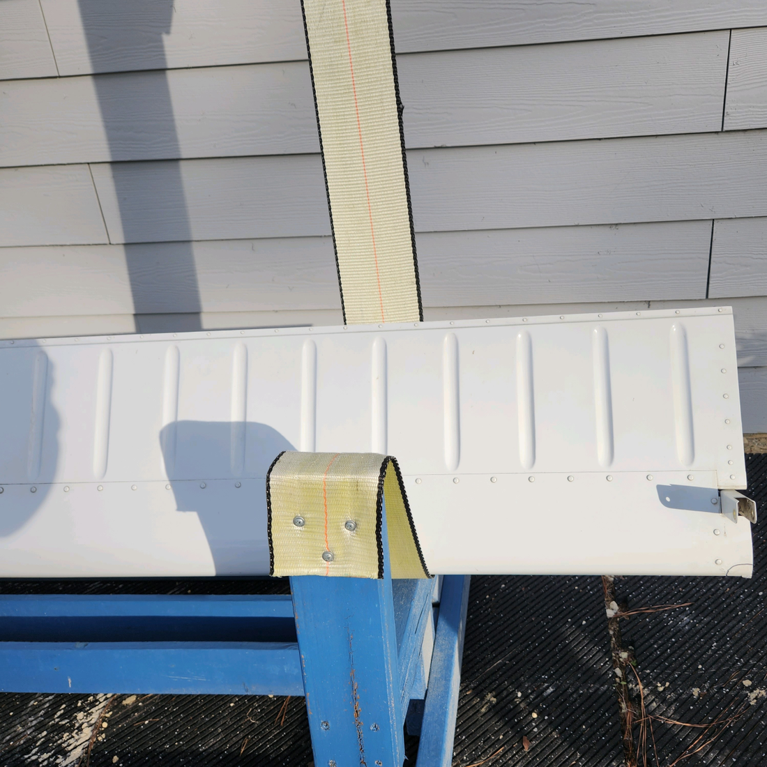 Used aircraft parts for sale, 65590-001 PIPER PA28-161 Warrior III FLAP ASSEMBLY RH HAVE CRACK INDBOARD