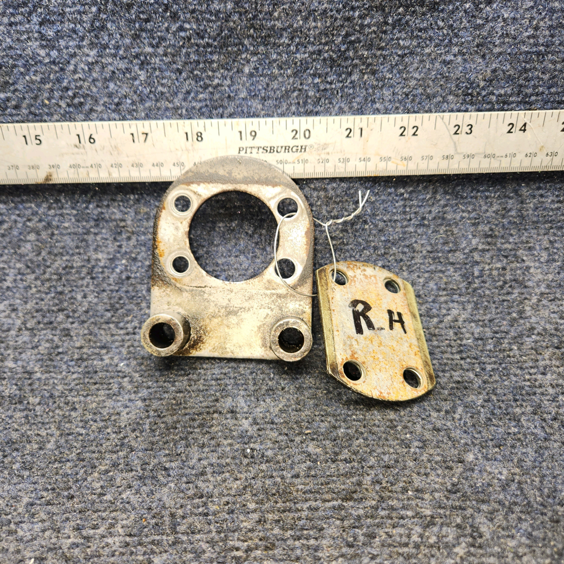 Used aircraft parts for sale, 75-37 Cleveland CESSNA 172K BRAKE TORQUE PLATE "PRICE PER EACH"