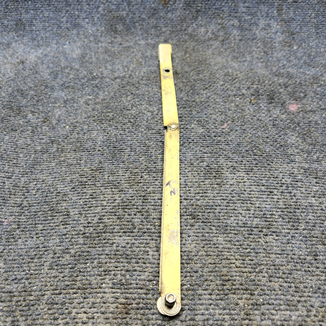 Used aircraft parts for sale, 35-360014-3 Beechcraft F33A ACTUATOR ARM LINK ASSEMBLY