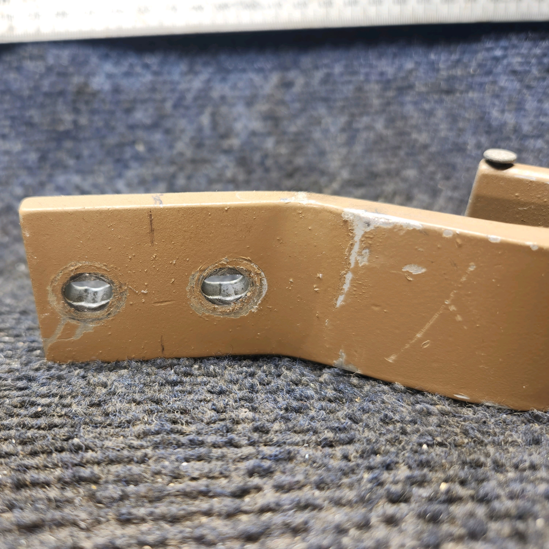 Used aircraft parts for sale, 0711102 Cessna 172E Baggage Door Hinge Assembly