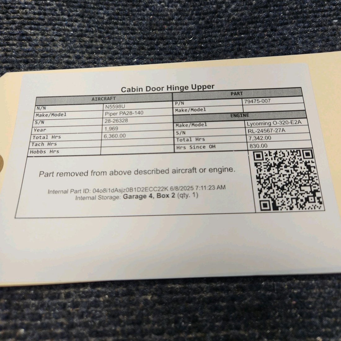 Used aircraft parts for sale, 79475-007 Piper PA28-140 Cabin Door Hinge Upper