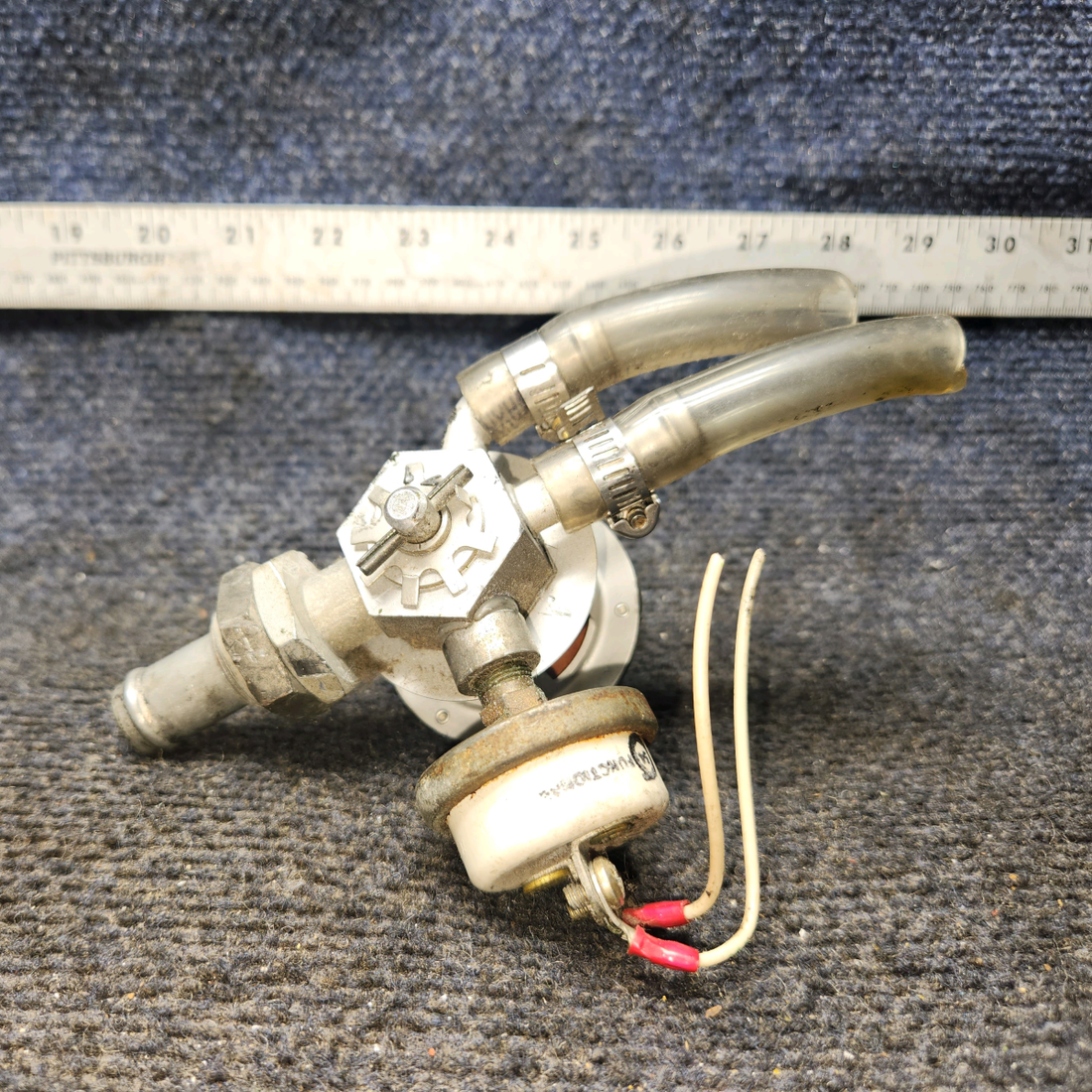 Used aircraft parts for sale, 2H3-19 Airborne Piper PA28-161 Vacuum Regulating Valve Assembly