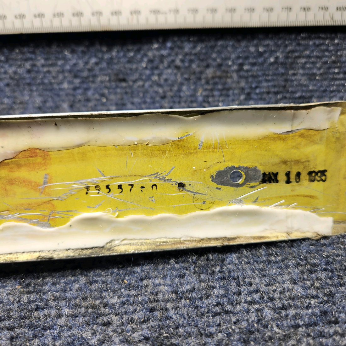 Used aircraft parts for sale, 79557-000 PIPER PA28-161 Warrior III TRIM STRIP WINDSHIELD CENTER