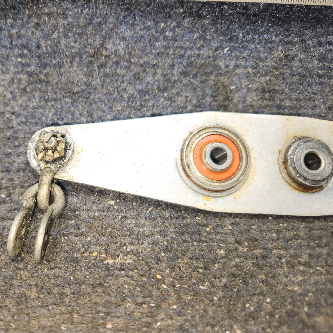 Used aircraft parts for sale, 0411258 cessna 150G Forward Elevator Bellcrank