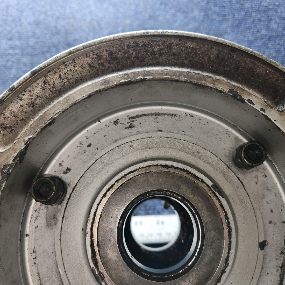 Used aircraft parts for sale, 40-97A Parker Cessna 172E 6.00-6 Main Wheel