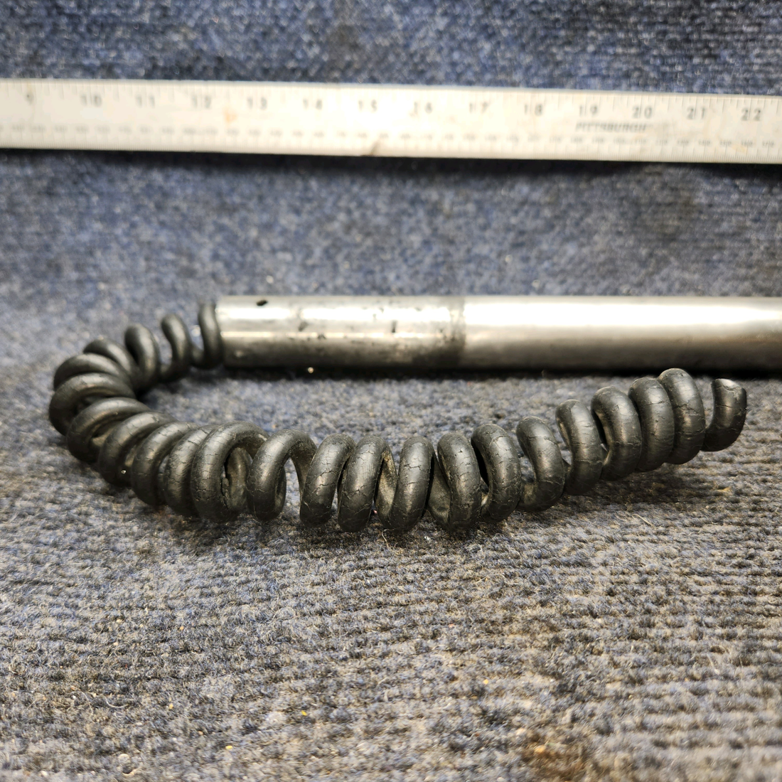 Used aircraft parts for sale, 85292-007 Piper PA28-161 Control Wheel Assy w Mic Switch (L: 14”, Dia: 1.125”)