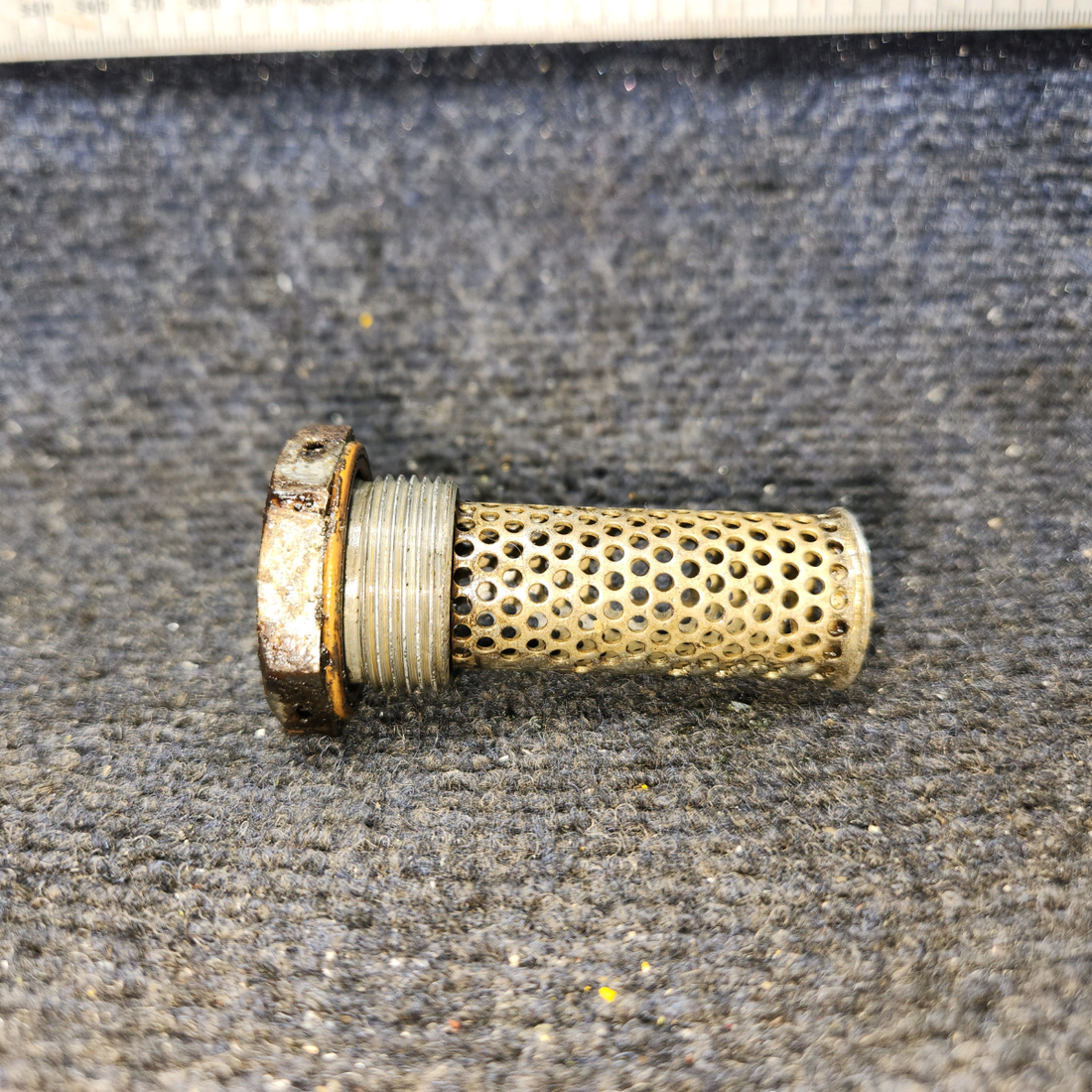 Used aircraft parts for sale, 653986 Continental O-300-D Cessna 172F Oil Screen with 2265 Hex Plug