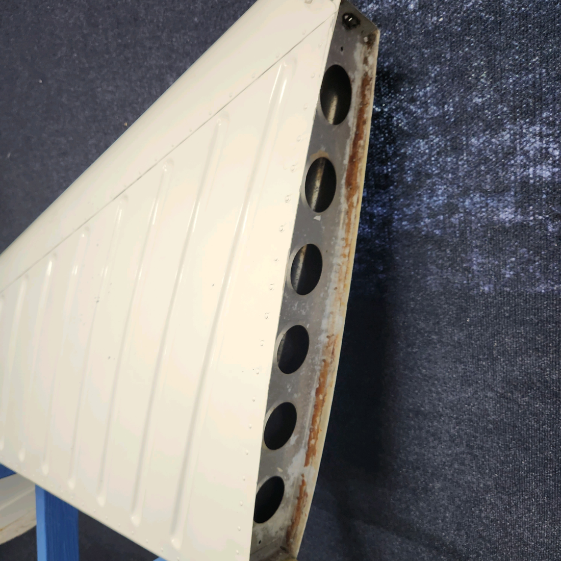 Used aircraft parts for sale, 63500-008 PIPER PA28-140 VERTICAL FIN ASSEMBLY