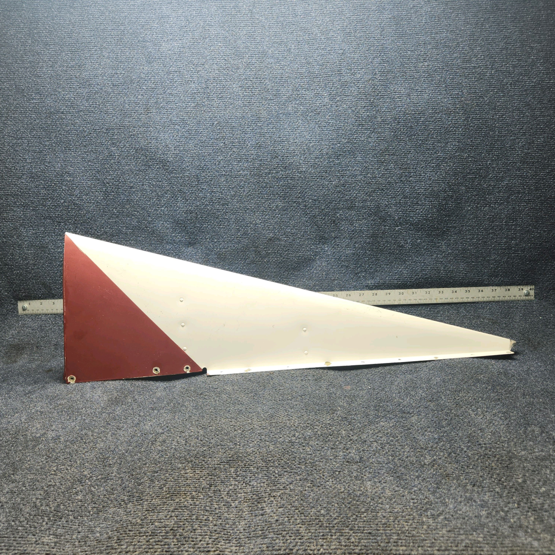 Used aircraft parts for sale, 0431014-1 Cessna C-150J Dorsal Fin