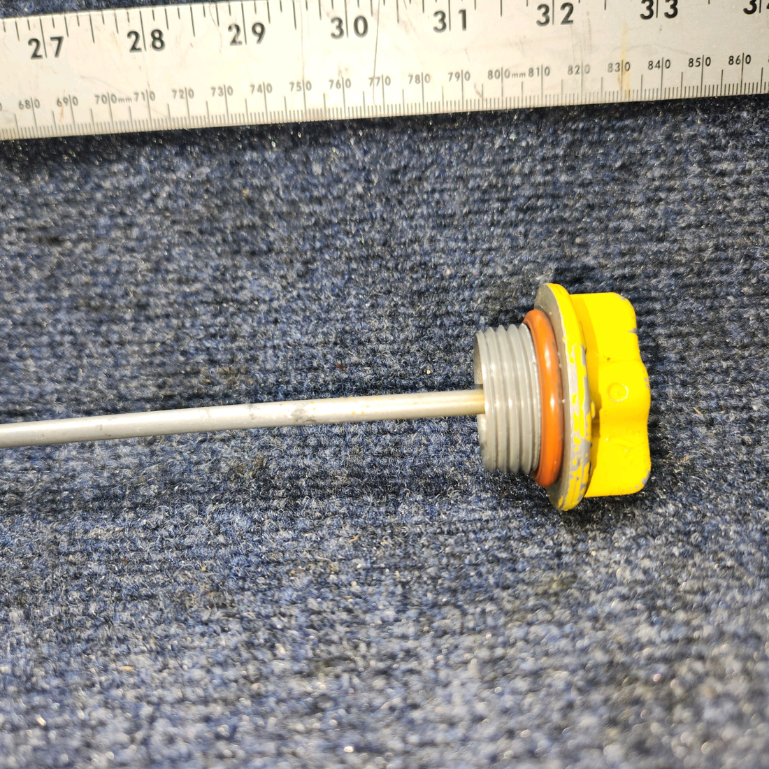 Used aircraft parts for sale, LW-14774 Lycoming O-540 PIPER PA-24-250 Oil level Gage Assy threaded plug
