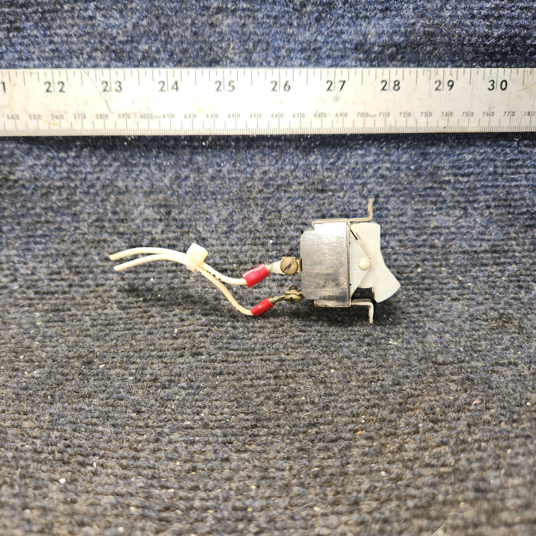Used aircraft parts for sale, 99377-006 Piper PA32RT-300 Anti- Collision Light Switch