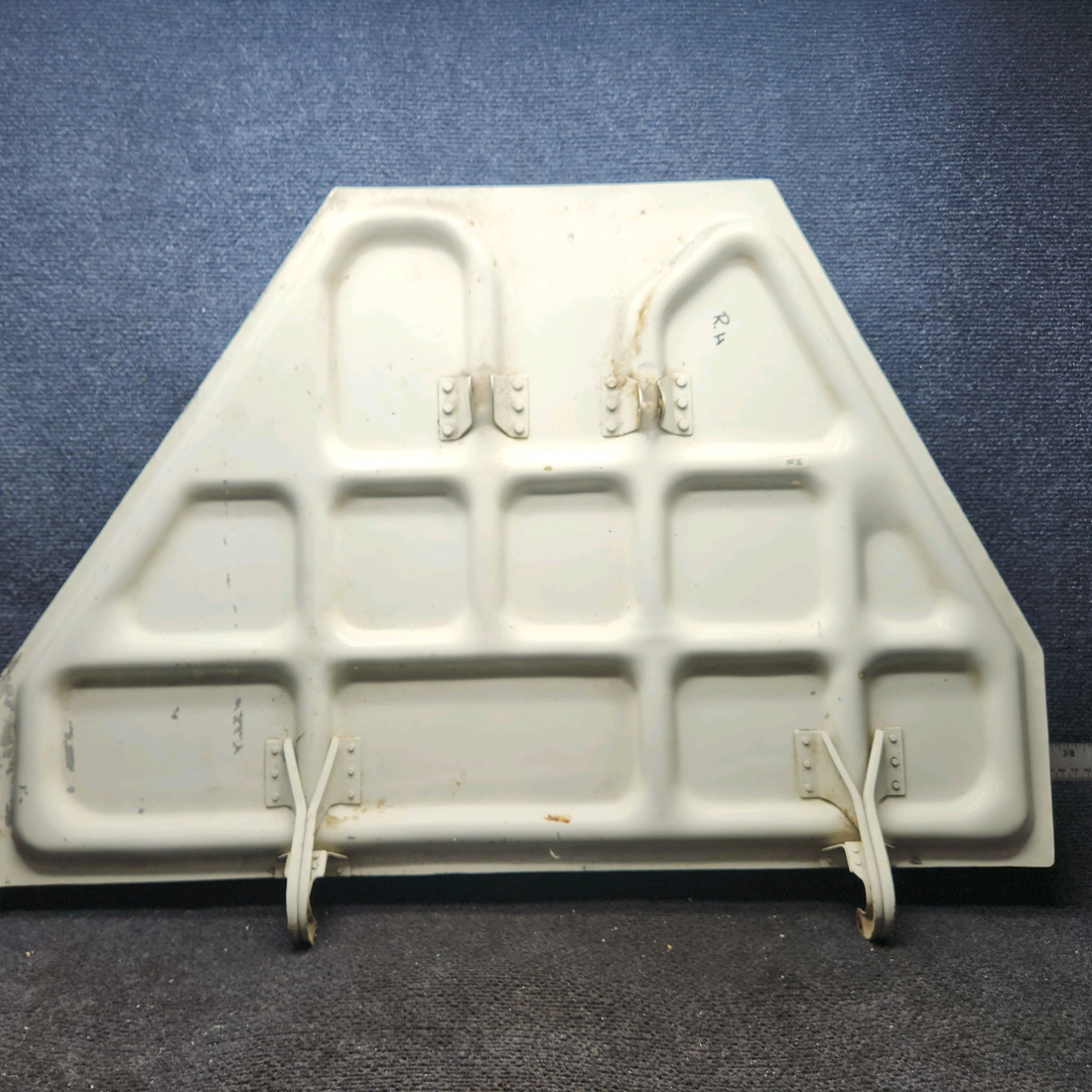 Used aircraft parts for sale, 35-815055-64 Beechcraft 35-33 Main Landing Gear Door – RH Outboard