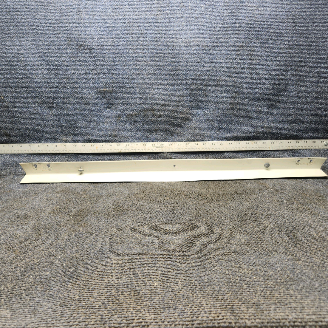 Used aircraft parts for sale, 0511130-1 Cessna 182G Trim Front Spar Upholstery
