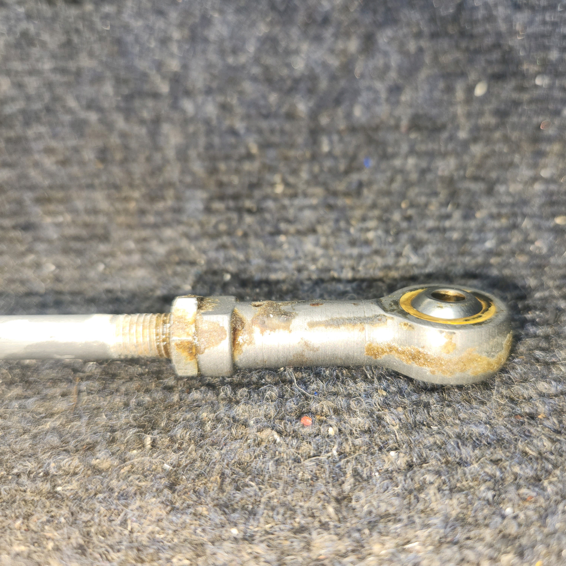 Used aircraft parts for sale, 0523537 Cessna 182G Flap Push-Pull Rod Assembly