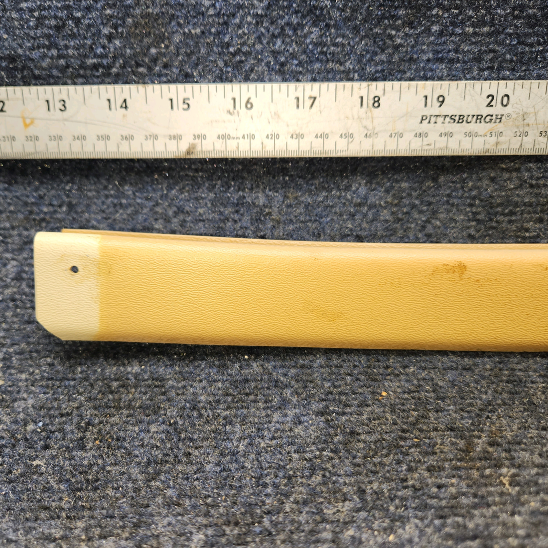 Used aircraft parts for sale, 63149-012 Piper PA28-140 UPPER WINDSHIELD TRIM STRIP