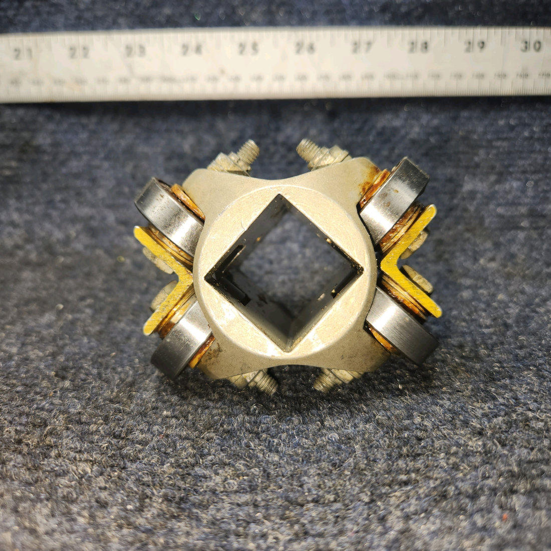 Used aircraft parts for sale, 20963-000 PIPER PA-24-250 Control Wheel Roller Attachment Fitting RH or LH