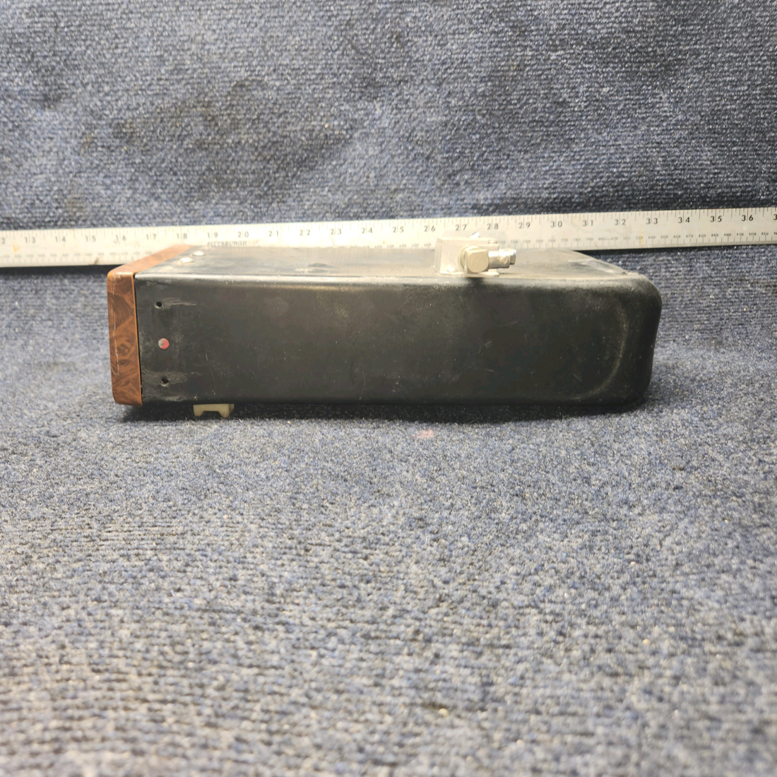 Used aircraft parts for sale, 0513085-16 Cessna 172RG Glove Box Assembly with Door