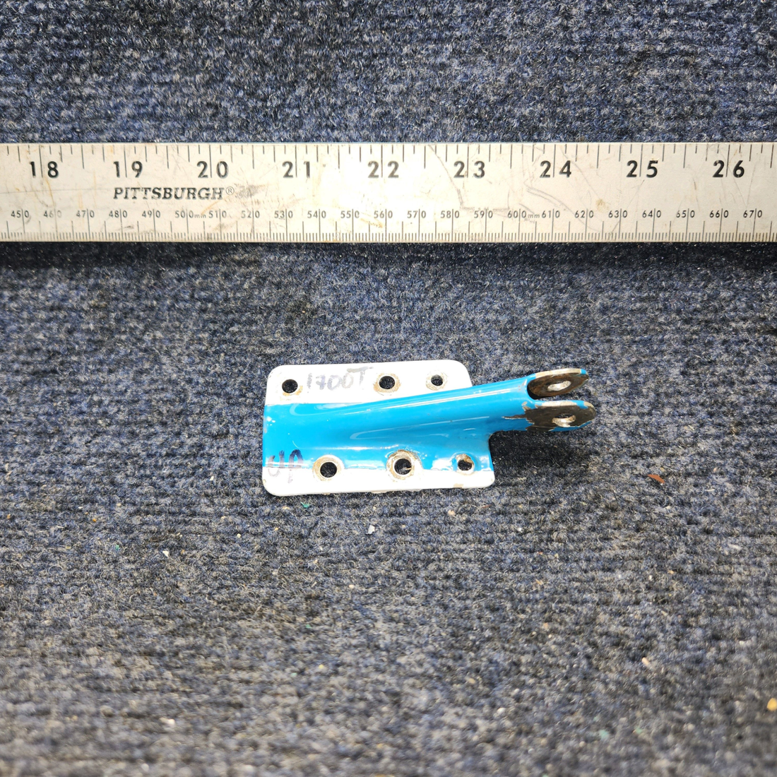 Used aircraft parts for sale, 66913-000 PIPER PA28-140 Hinge Cabin Door Top